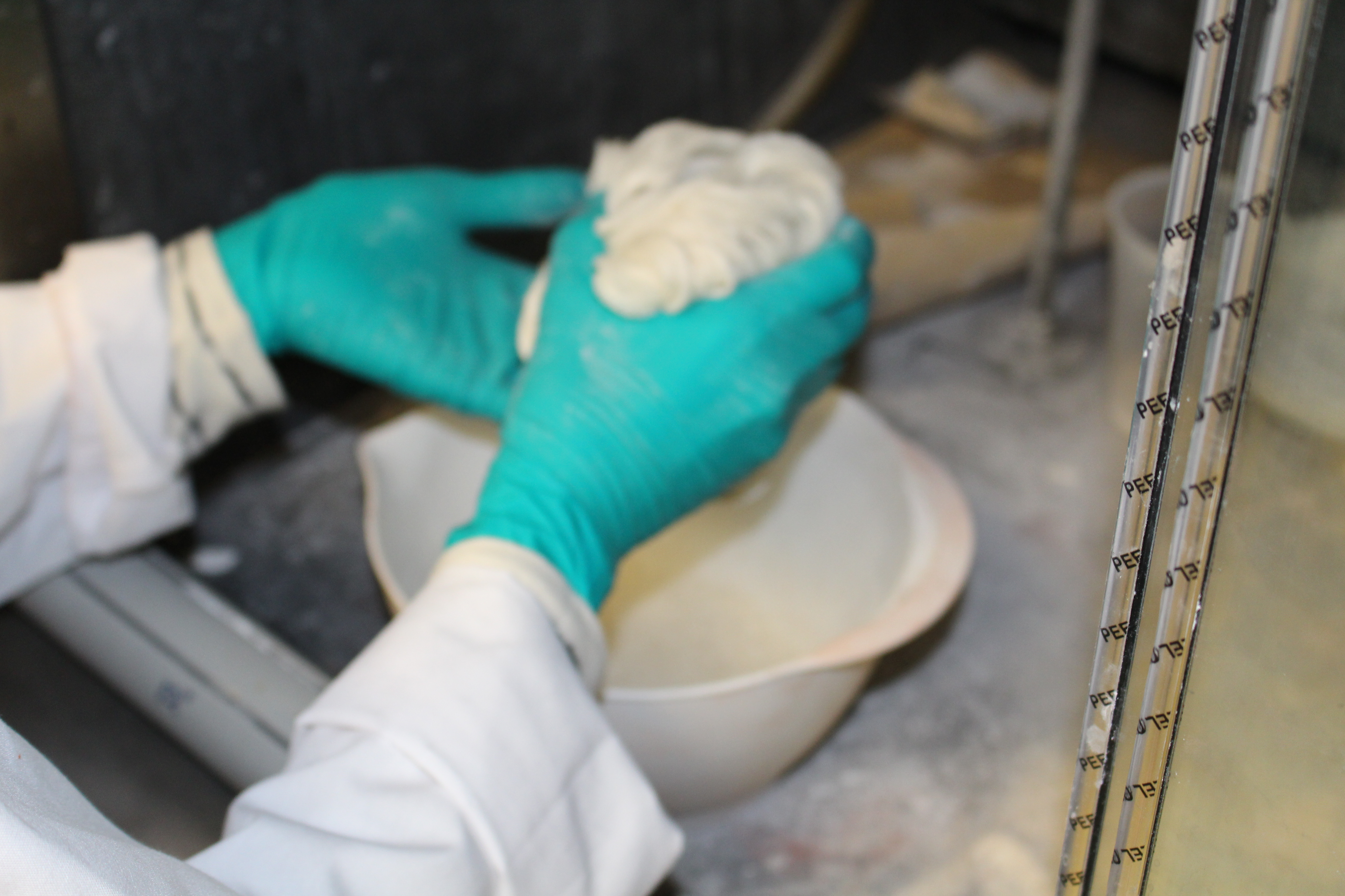 2014_001Fall_labsem_making_stucco_11.24.2014-01.JPG